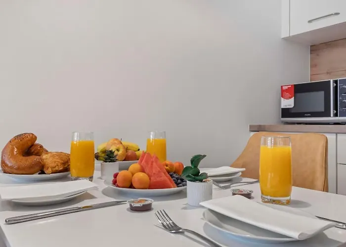 شقة Be A Neighbour To The President *