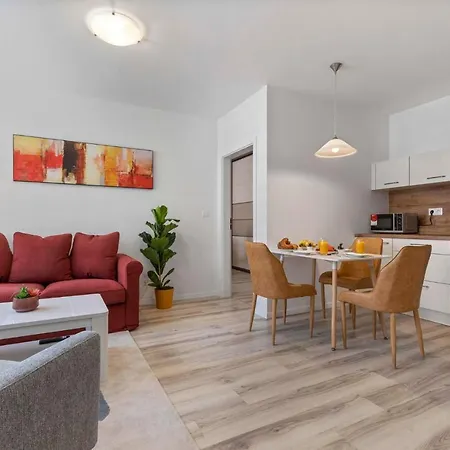 Be A Neighbour To The President *